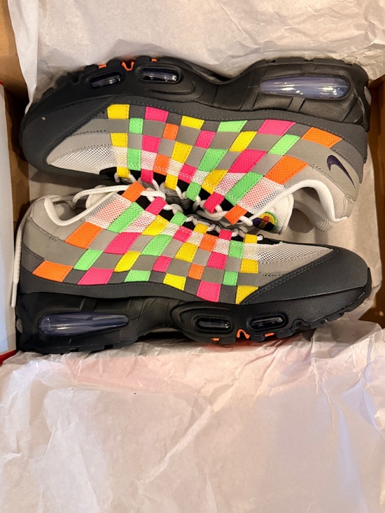 Nike Shoes - Women’s/Men’s Nike Air Max 95 Big Bubble Woven 11 W/9.5 M